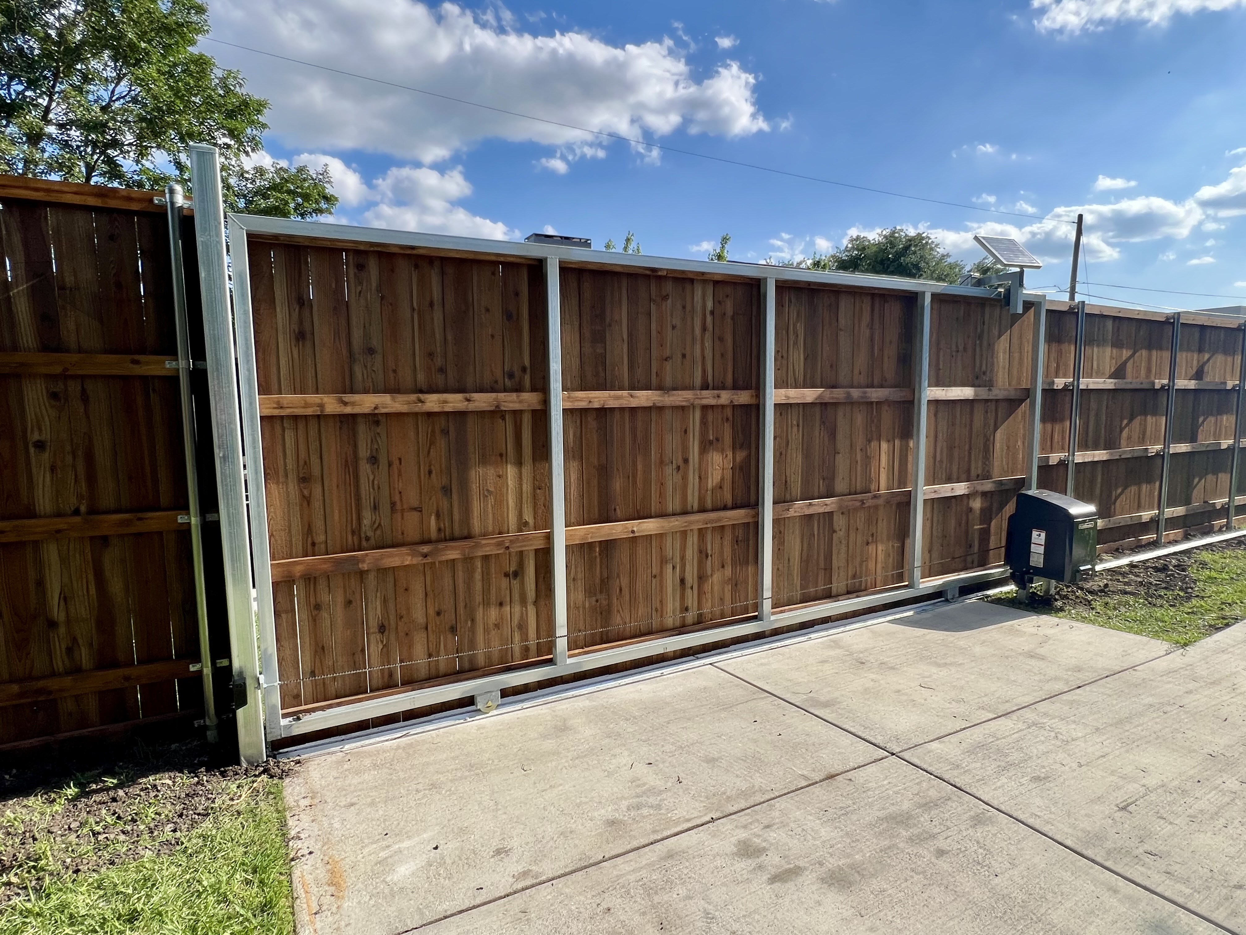 Automatic Sliding Gate - Driveway Gate - Dallas
