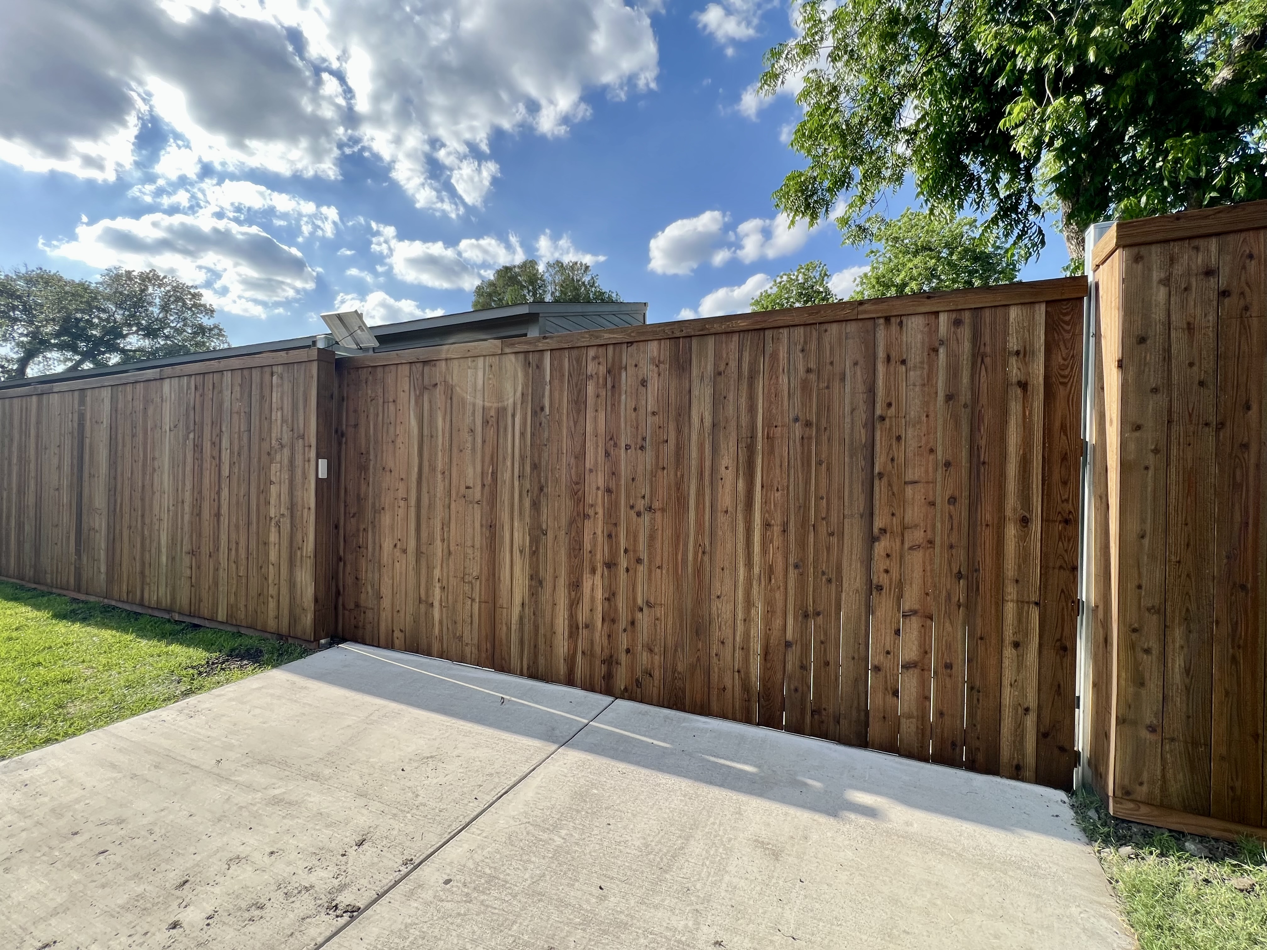 Automatic Sliding Gate - Driveway Gate - Dallas