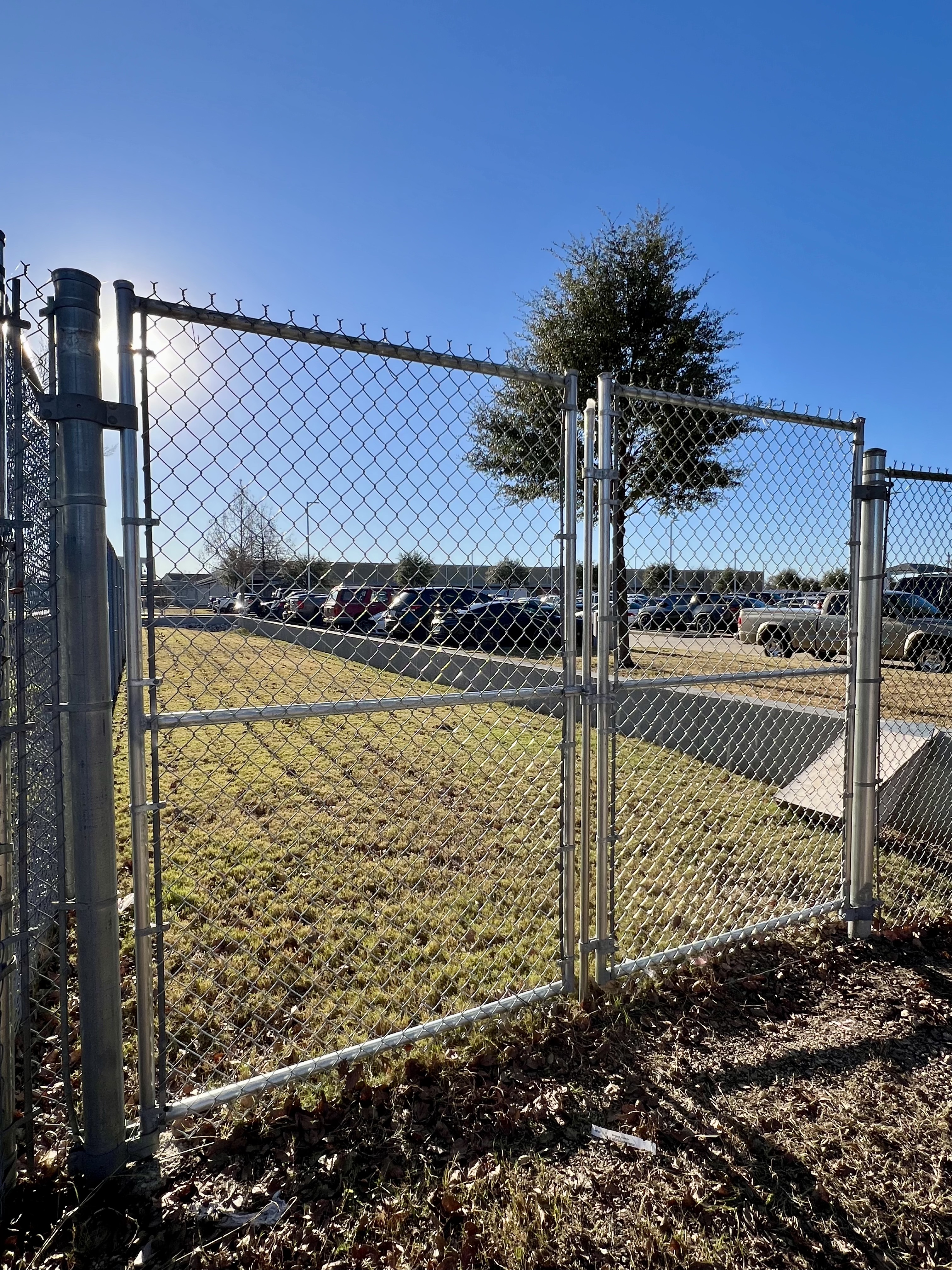 Commercial Chain Link Gate - Dallas