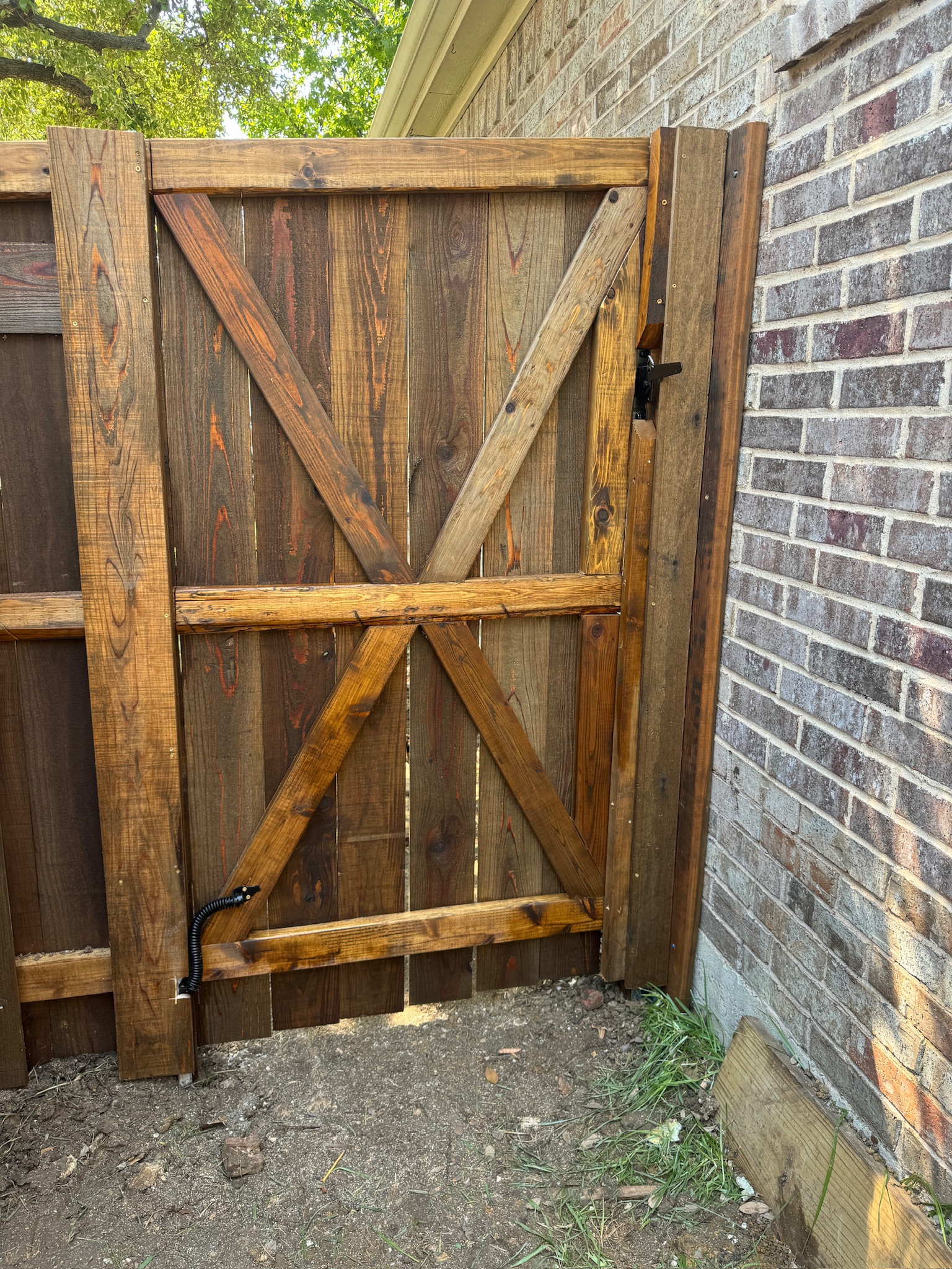 4' wide cedar gate with hidden posts