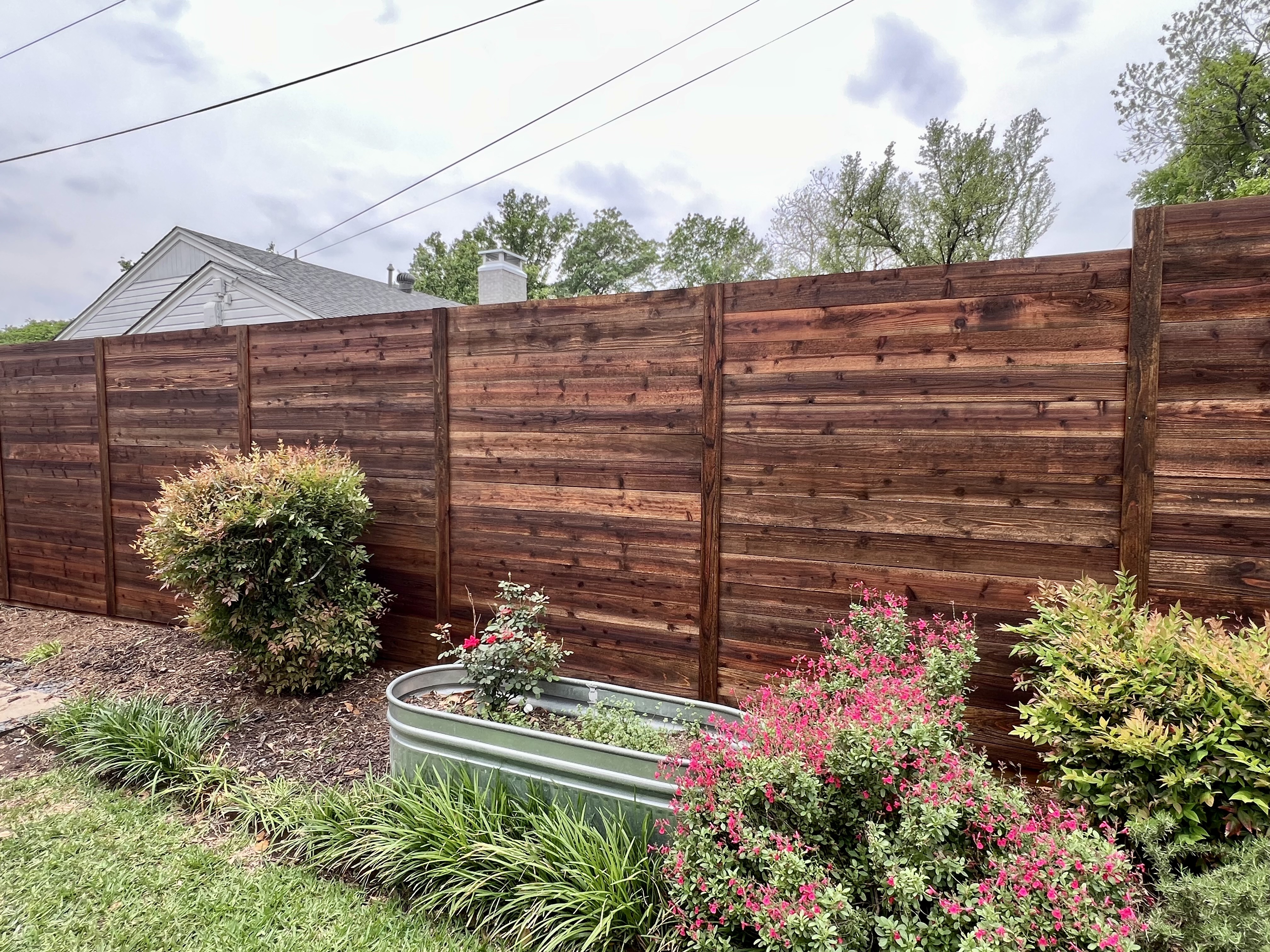 8' Horizontal Cedar - Semi-Transparent Pre-Stain  -  Midway Hollow, Dallas, TX