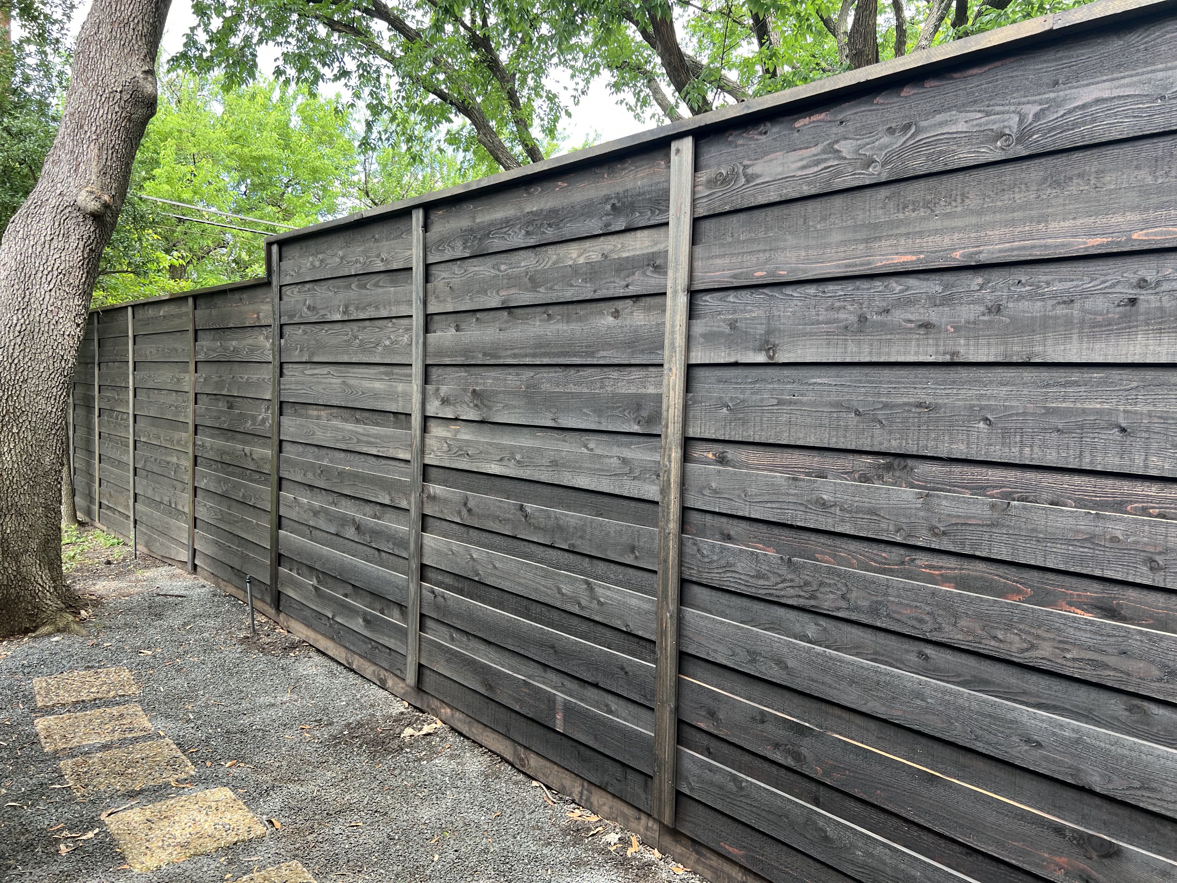8' Horizontal Board-on-Board Cedar - Preston Hollow, Dallas, TX