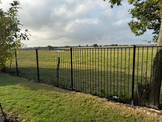 Argyle - 5' high flat top/flat bottom fence