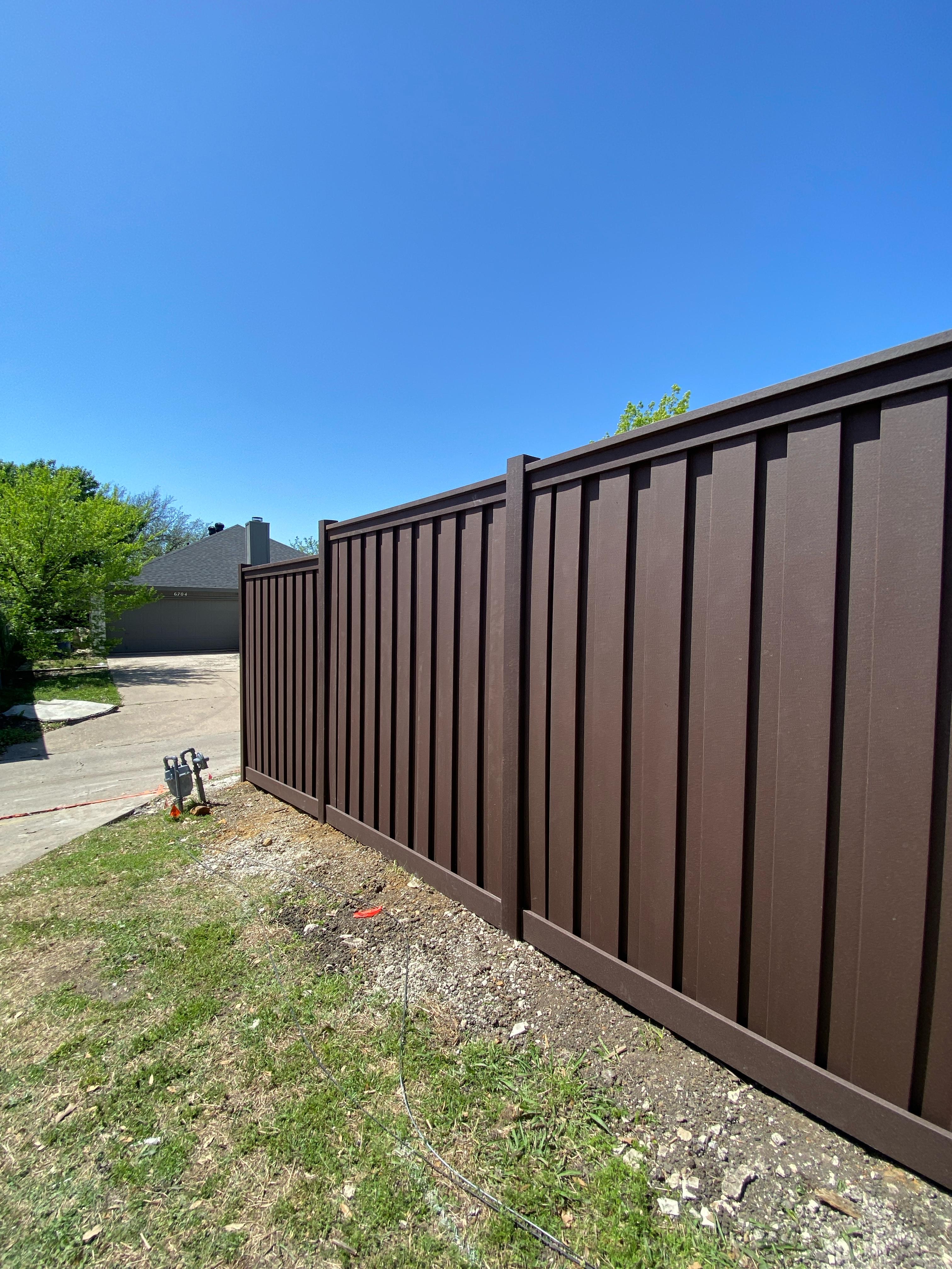 Trex fence woodland brown