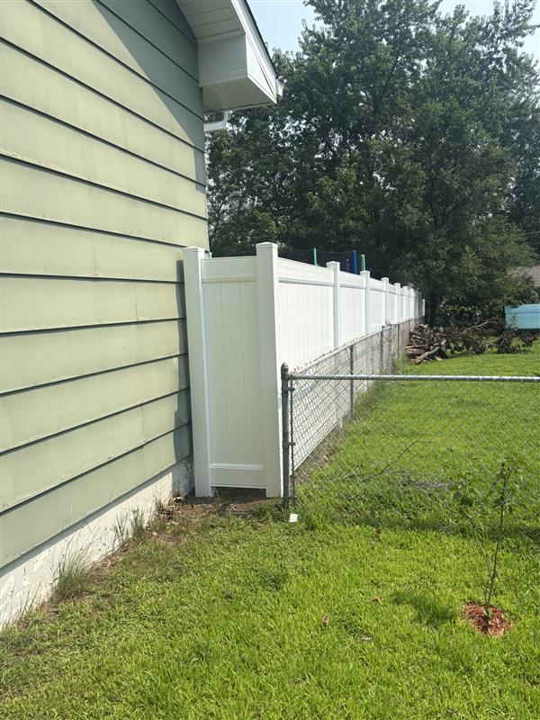Vinyl Fence