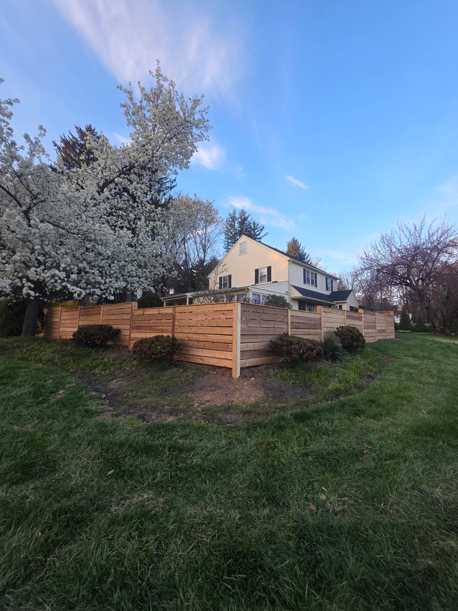 Horizontal Red Cedar Semi Privacy