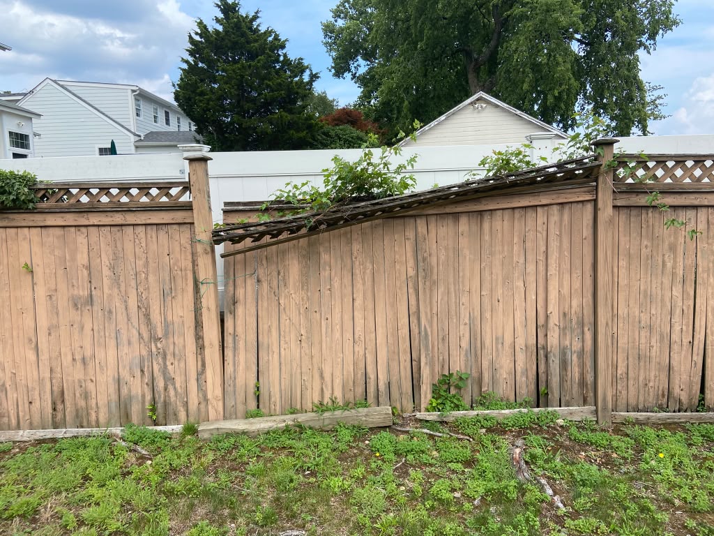 Wooden fence replacement