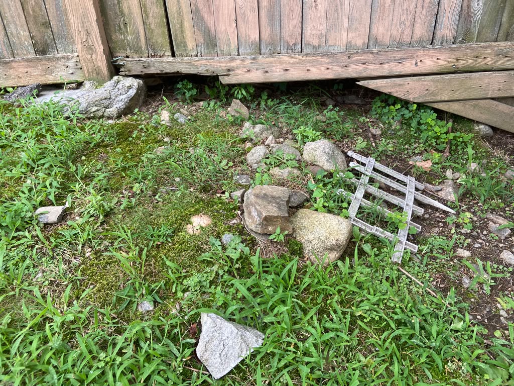Wooden fence replacement