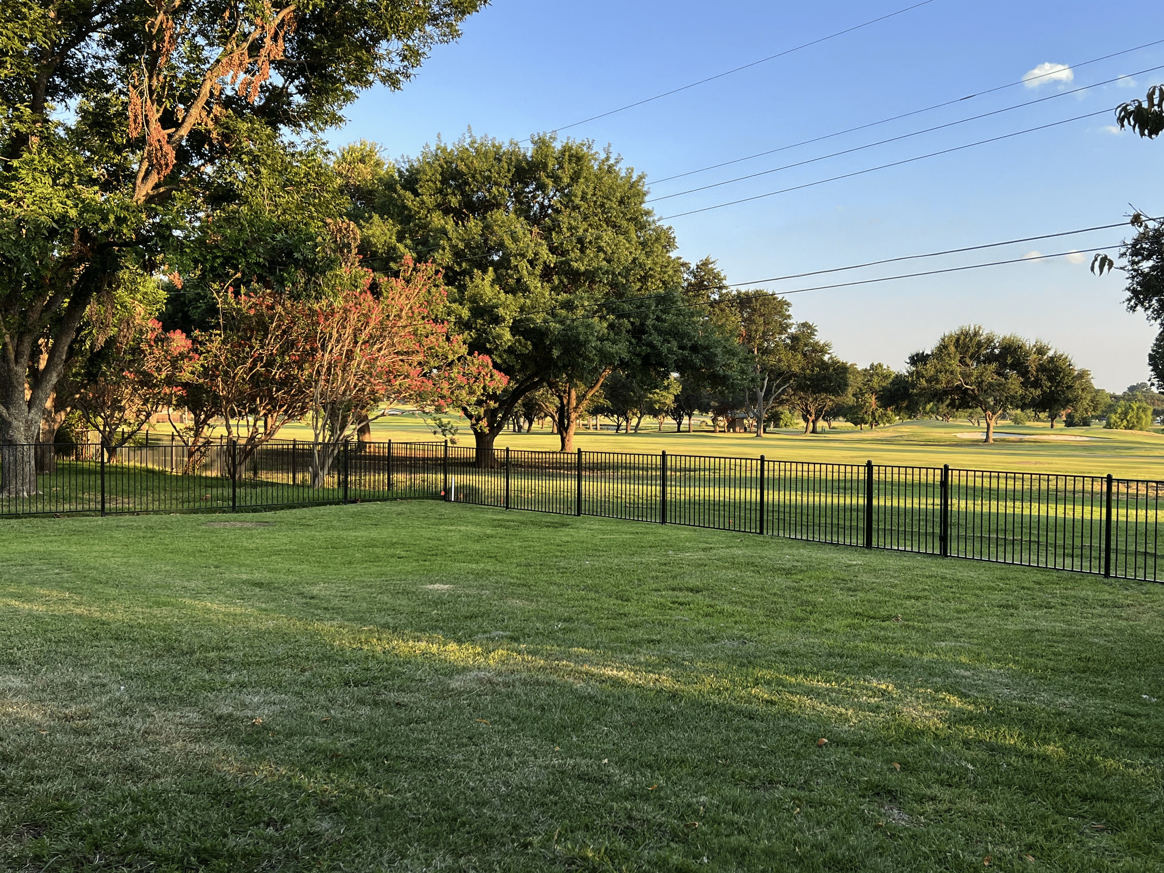 Farmers Branch - 4' Steel - Two Rail Flat Top / Flat Bottom