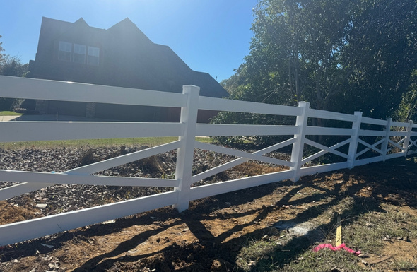 Vinyl Privacy Fencing