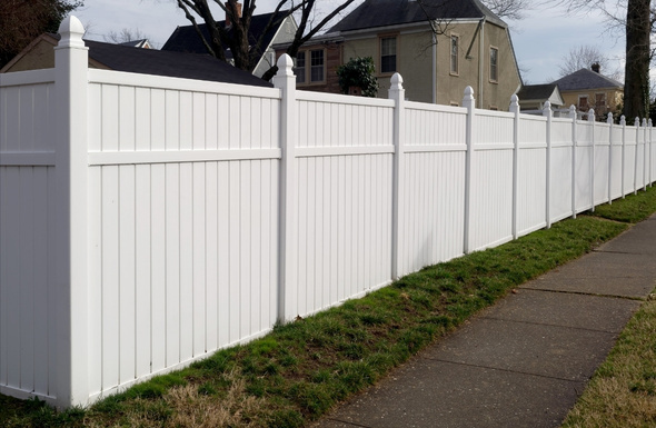 Vinyl Fence Installation