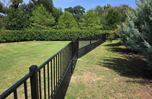 Steel Fencing Installation Contractors