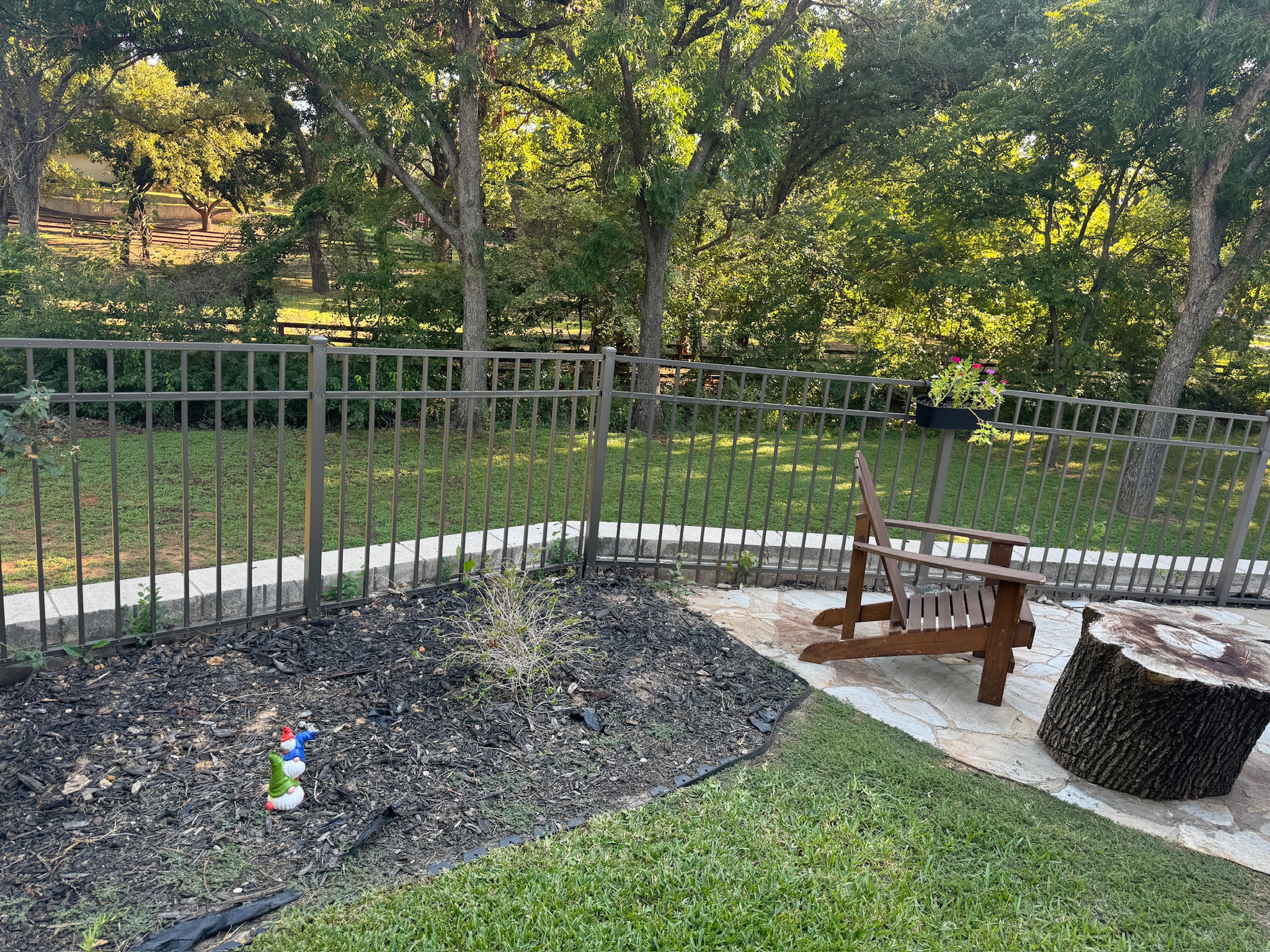 Highland Village - 4' high 3 rail aluminum fence