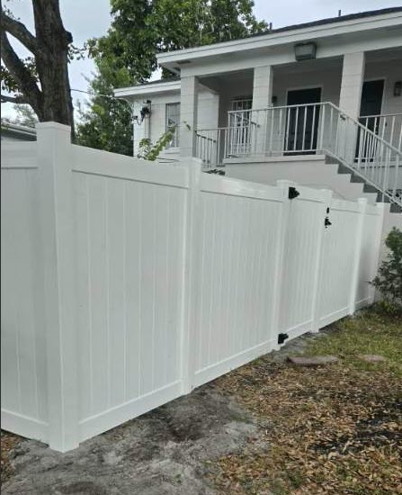 Vinyl Fencing