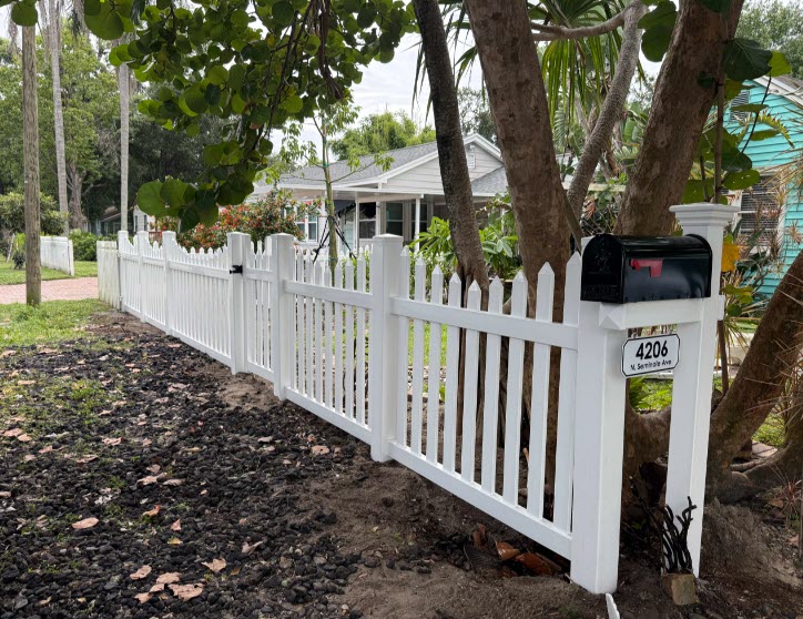 Vinyl Fencing