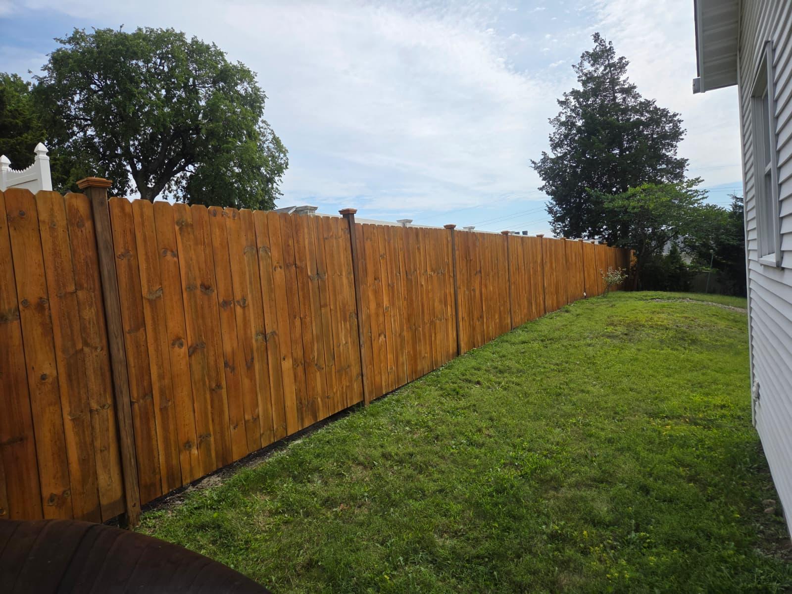 Wooden fence replacement in Darien, CT